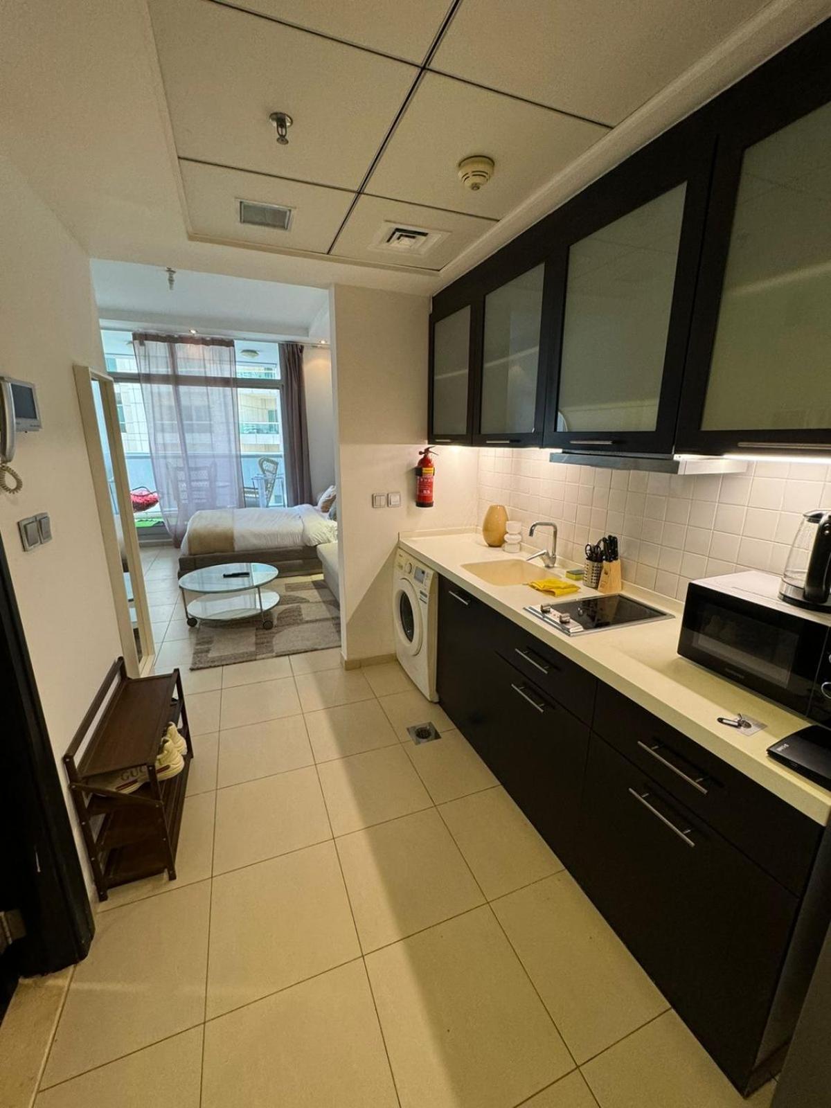 Modern In Marina Apartment